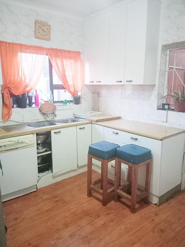 3 Bedroom Property for Sale in Kenwyn Western Cape